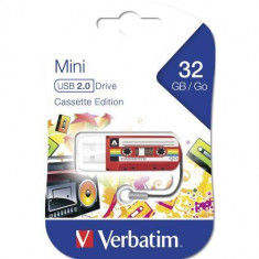 Memorie USB Verbatim Cassette Edition 32GB USB 2.0 Red foto