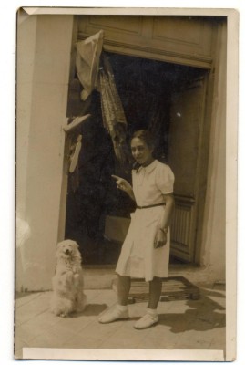 AD 1718C.P.VECHE-MADLEN SI CATELUSUL SPITZ,,JULI&amp;quot;-1939-TECHIR-GHIOL,TECHIRGHIOL foto