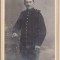 Fotografie tip CDV - perioada interbelica, reprezentand un barbat in haina militara