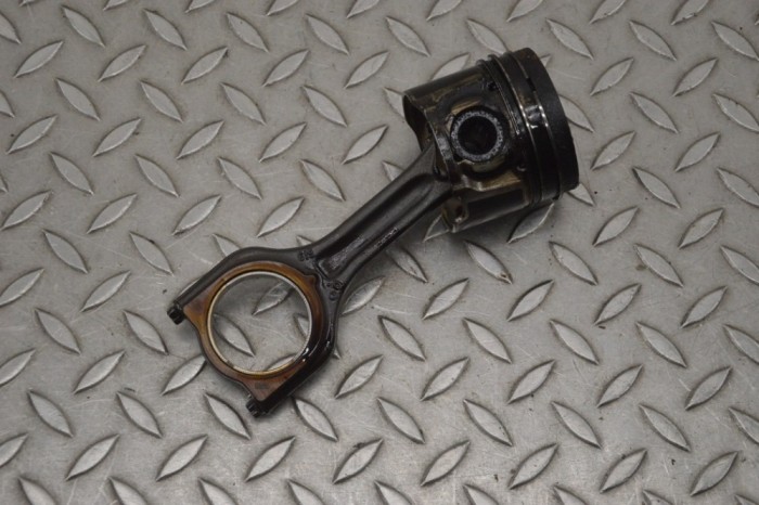 Piston FORD TRANSIT CONNECT 2014 OEM: U3R6 21009266