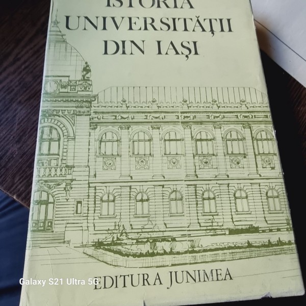 ISTORIA UNIVERSITATII DIN IASI