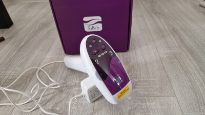 Epilator IPL SILK&amp;#039;N SatinGlow - 40 000 impulsuri foto