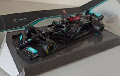 Macheta Mercedes AMG W12 Bottas Formula 1 2021 - Bburago 1/43 F1 foto