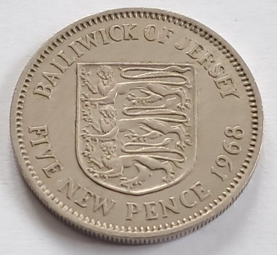 Jersey, 5 New Pence 1968 foto