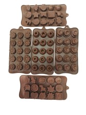 Set 5 forme din silicon pentru ciocolata, bomboane, jeleuri sau mini deserturi &ndash; modele diverse, 547COF