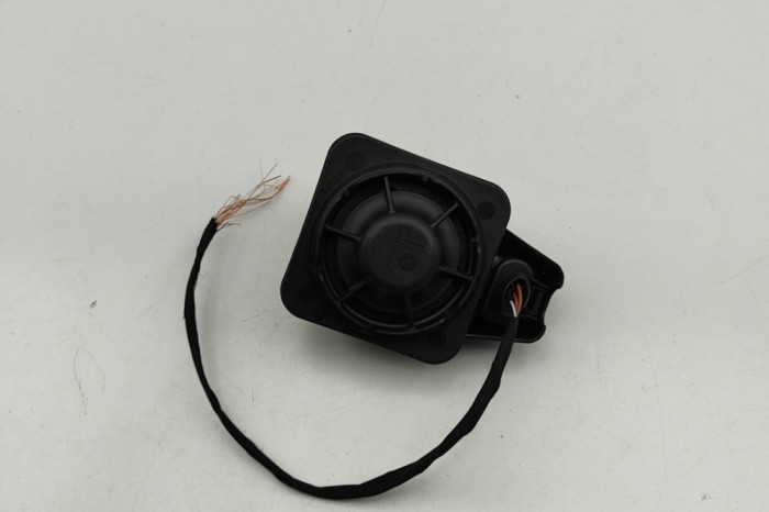Sirena de alarma VW T-CROSS C11 2024 OEM: 5Q0951605A,28523571 31405573