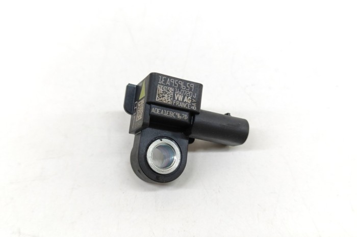 VW ID.3 E11 2021 OEM: 1EA959659 SKU: 23309684