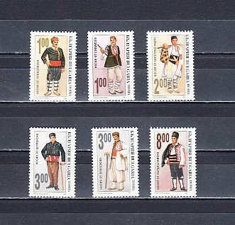 M2 - TS1 1 - Timbre foarte vechi - Bulgaria - costume populare - 1993