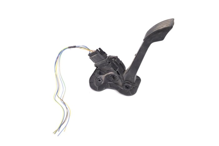Pedala de accelerație FORD TRANSIT Furgon 2013 OEM: CC11-9F836-AA | 12837023