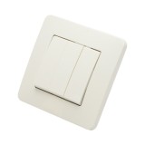 Intrerupator triplu alb incastrat, 220V, 10AX, policarbonat, 80x80 mm