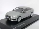 Macheta Auto Audi A5 2017 Sportback Argintiu Metalizat &ndash; Scara 1:43 Spark Dealer Edition