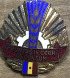 (H) [Faleristică RSR] Insignă Fruntaș &icirc;n Coop. de Consum - Centrocoop, Email