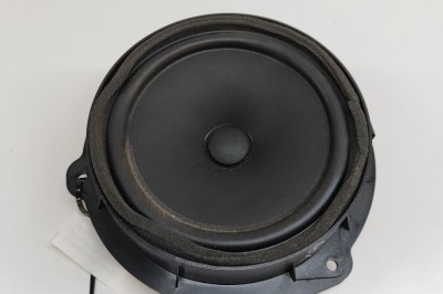 Difuzor ușă st&amp;acirc;nga spate AUDI Q3 F3 2018 OEM: 83A035411A 30372216 foto