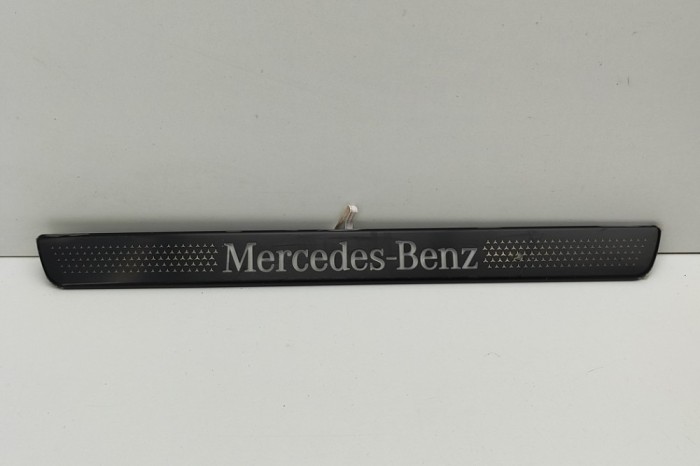 Ornament prag dreapta față MERCEDES-BENZ CLA Coupe C118 2023 OEM: A1186808200 29832841