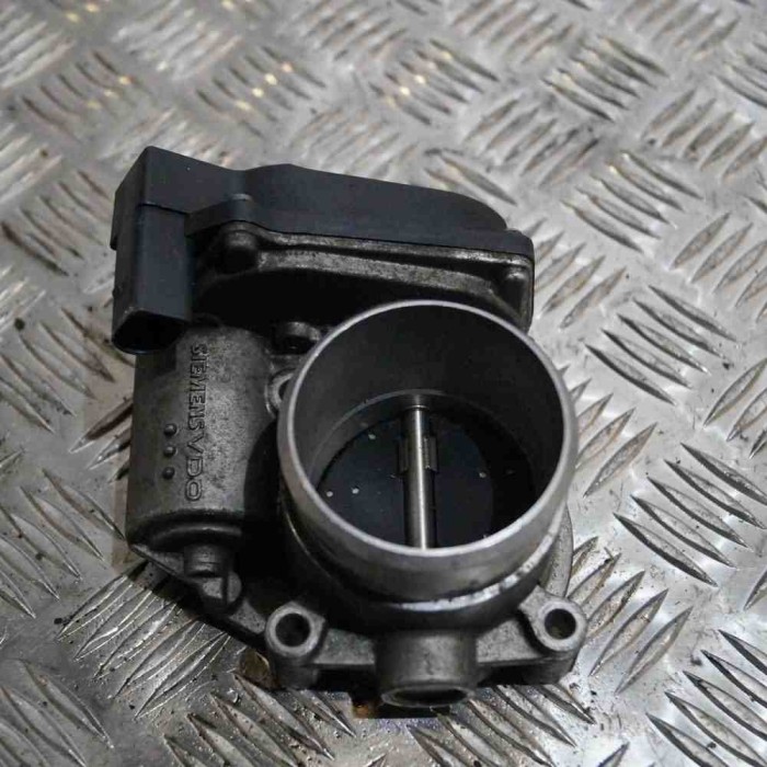 Corp clapetă VW PASSAT B6 3C2 2006 OEM: 06F133062GA2C53044094