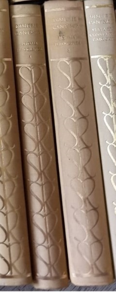 Istoria ieroglifica - Dimitrie Cantemir 2 volume