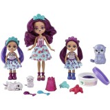 Set de joaca Enchantimals Royal Ocean Kingdom, Ottavia Otter si familia de vidre