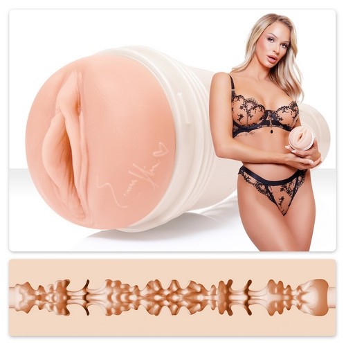 Vagine fetele Fleshlight - Fetele Fleshlight Emma Hix Vagin Sirop O Creatie Dulce si Arzatoare + GRATUIT Lubrifiant Fleshlight 30 ml