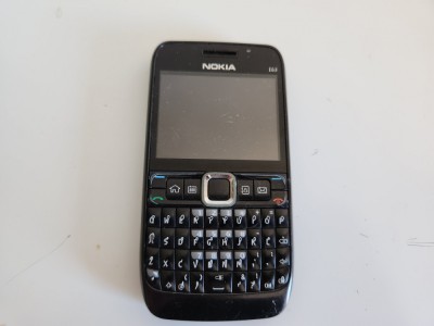 Telefon Nokia e63 RM-437 folosit foto
