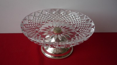 VAS DE CRISTAL CU PICIOR ARGINTAT foto