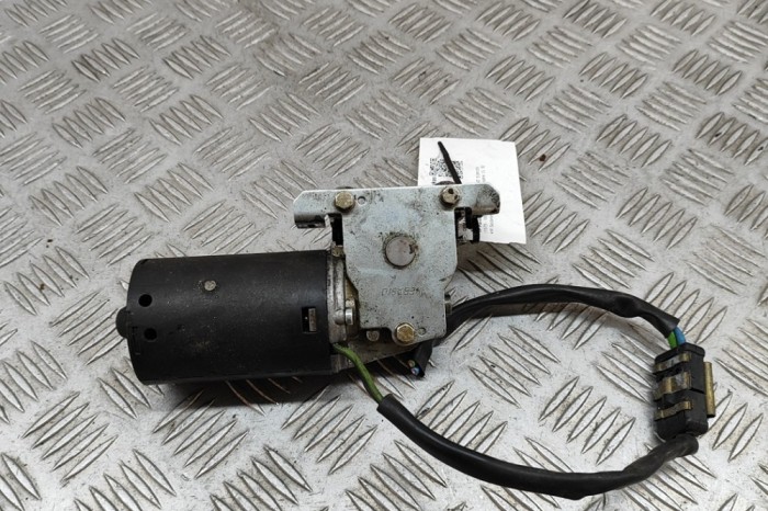 Motor trapa MERCEDES-BENZ S W126 1981 OEM: A0018201842,0390251699 29009014