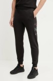Puma pantaloni de trening barbati, culoarea negru, cu imprimeu, 684666