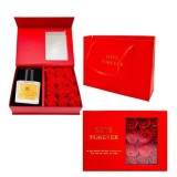 Cumpara ieftin Cutie cadou Love Forever cu 12 trandafiri de sapun si apa de toaleta Avon Incandessence pentru femei 30 ml, cadou elegant si rafinat