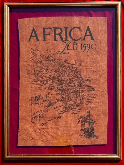 Hartă navigatie decorativa Africa anul 1590 &icirc;nrămată rama lemn 64x86cm