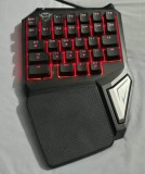 Tastatura Gaming Trust GXT 888 Assa Mecanica One-Handed Keypad RGB Iluminata USB