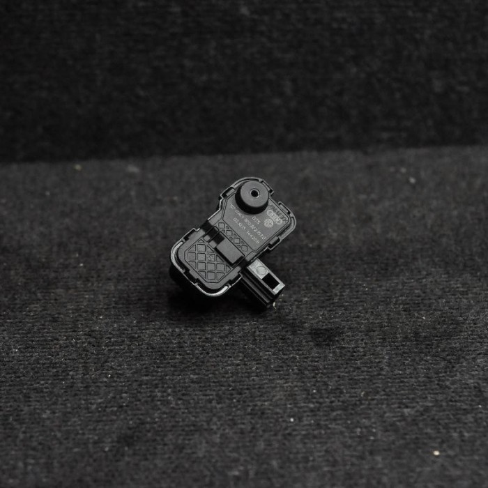 Alt modul de control AUDI A5 Cabrio 8F7 2014 OEM: 8F0862153D 1621723