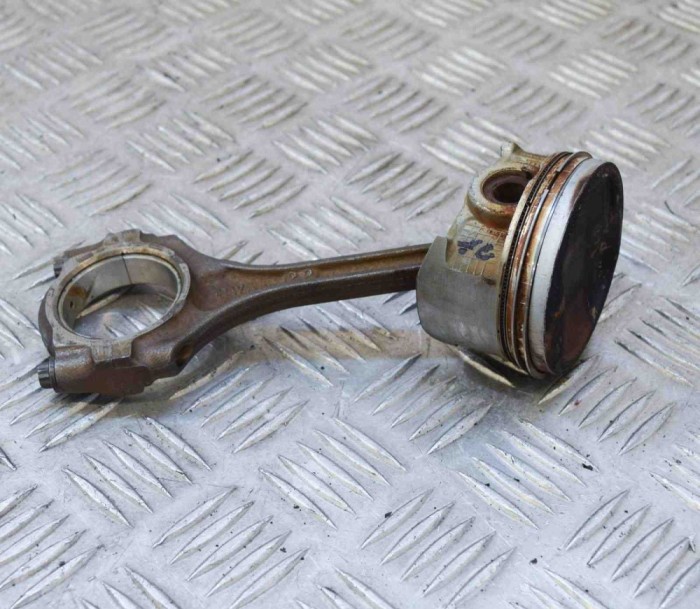 Piston HONDA JAZZ II GD_, GE3, GE2 2006 OEM: 13020-PWA-G0113210-PWA-000