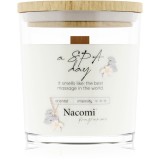 Nacomi Soy Candle Home Fragrances lum&acirc;nare parfumată cu fitil din lemn 140 g