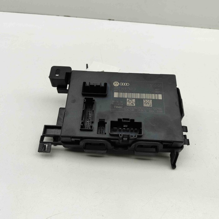 Modul de control ușă dreapta față AUDI Q5 8R 2015 OEM: 8R0959760D,8R0959760B 31928178