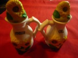 4 Recipiente portelan vechi pt sare ,piper ,ulei si otet ,h=11 cm