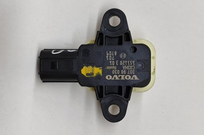 Senzor de impact dreapta față VOLVO XC60 2016 OEM: 30798030 21858226 foto