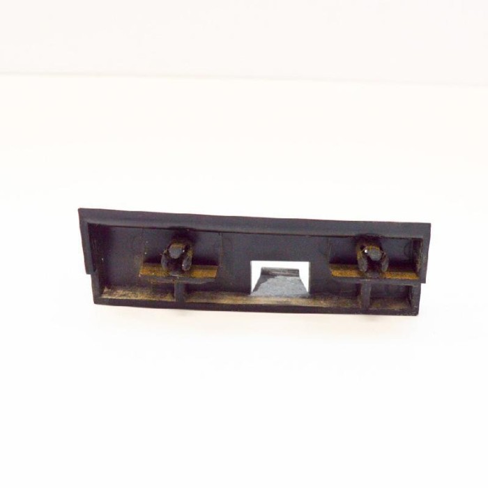 Suport prag lateral dreapta față BMW 1 Cabrio E88 2011 OEM: 7177796,65998910 10700482