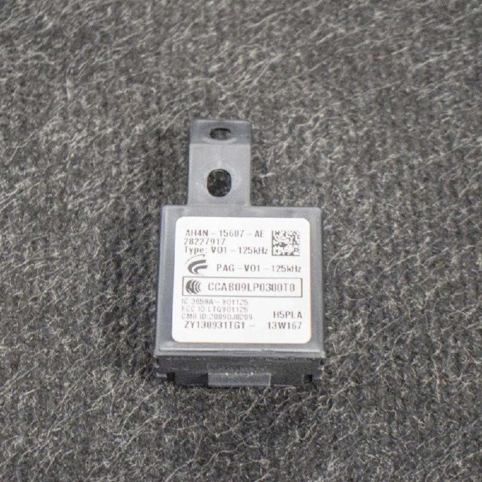 Antena cititor imobilizator JAGUAR F-TYPE Cabrio X152 2013 OEM: AH4N-15607-AE,2009DJ0209,28227917,3659A-V01125 10656265