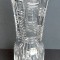 Vaza mica din cristal de Bohemia, motive filiforme, inaltime 18 cm