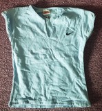 SH: Tricou fetite 8-9 ani de la Nike, masura M, 100% bumbac