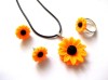 Set colier , inel si cercei cu floarea soarelui din rasina 47344