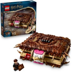 LEGO&reg; Harry Potter&trade; - Cartea monstrilor Colti de monstru 76449, 518 piese
