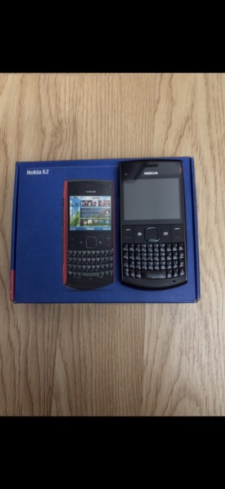 Nokia x2-01