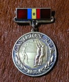 Insigna Campion RPR 1956 clasa 1 Argint Aurit
