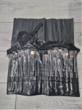 Set Profesional de Make Up centura piele MAC si 36 pensule MAC - Noi, Beauty