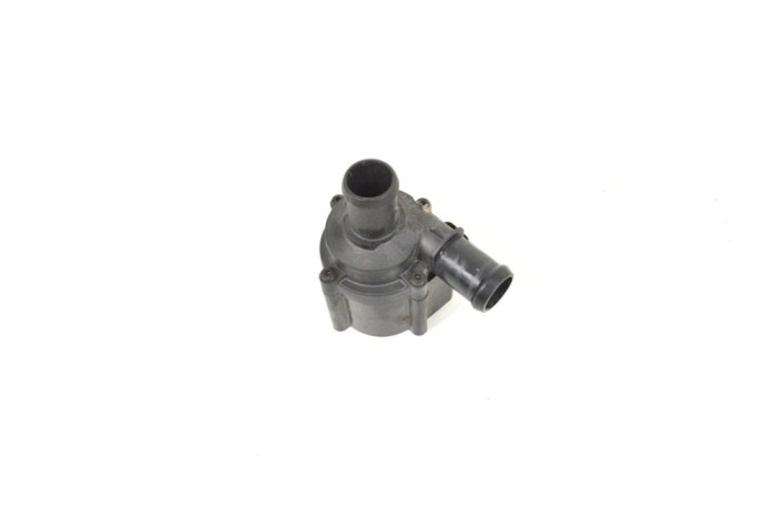 Pompa de apa auxiliara AUDI Q8 4MN 2020 OEM: 06H121601B 13903809