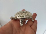 Cutiuta vintage pentru medicamente, metal, forma de broasca testoasa, anii 80, 6x3x4cm
