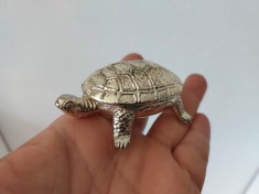 Cutiuta vintage pentru medicamente, metal, forma de broasca testoasa, anii 80, 6x3x4cm