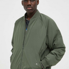 Levi's geaca bomber barbati, culoarea verde, de tranzitie