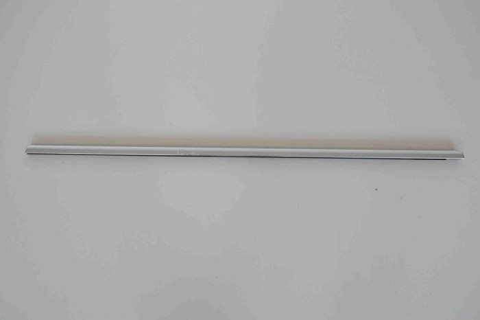 Chedar geam ușă st&acirc;nga spate VW TOUAREG 7LA, 7L6, 7L7 2006 OEM: NERA