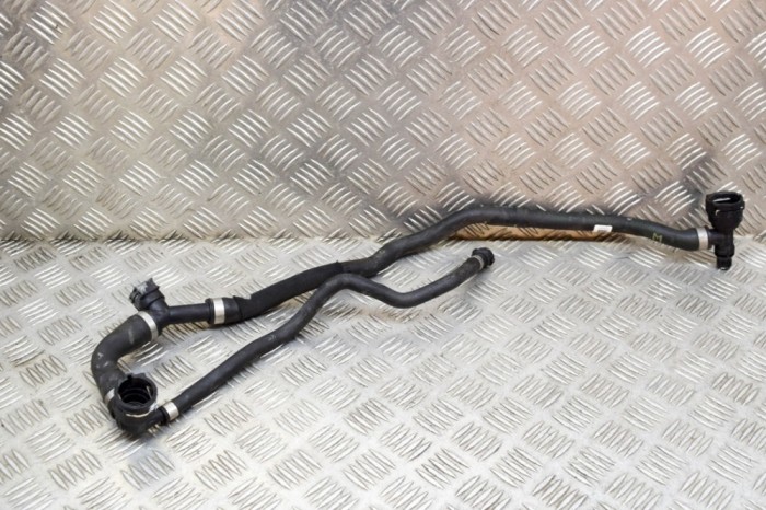 Furtun de lichid de răcire BMW 3 G20, G28 2021 OEM: 8654845 14926149